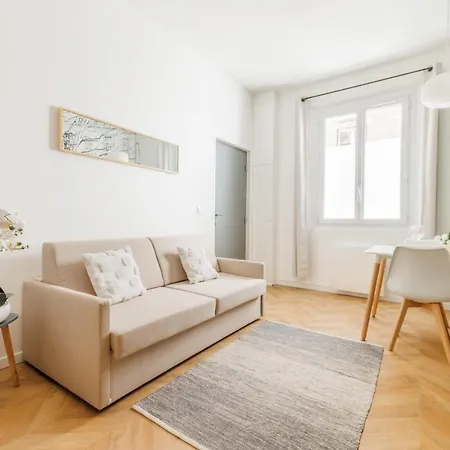 Moderne 1br-4p - Guy Moquet * Parigi